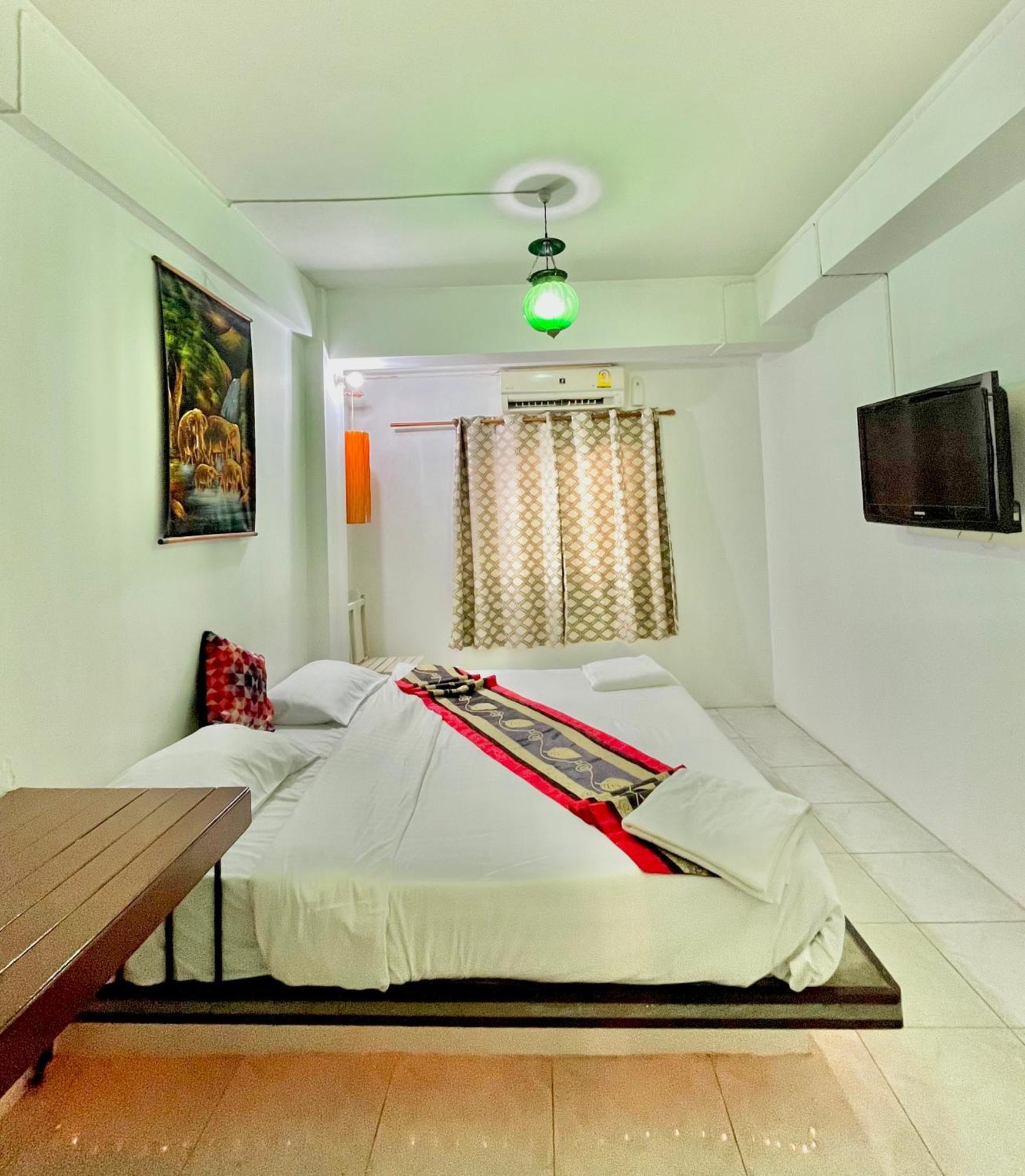 Sea Beach Paradise Patong Esterno foto